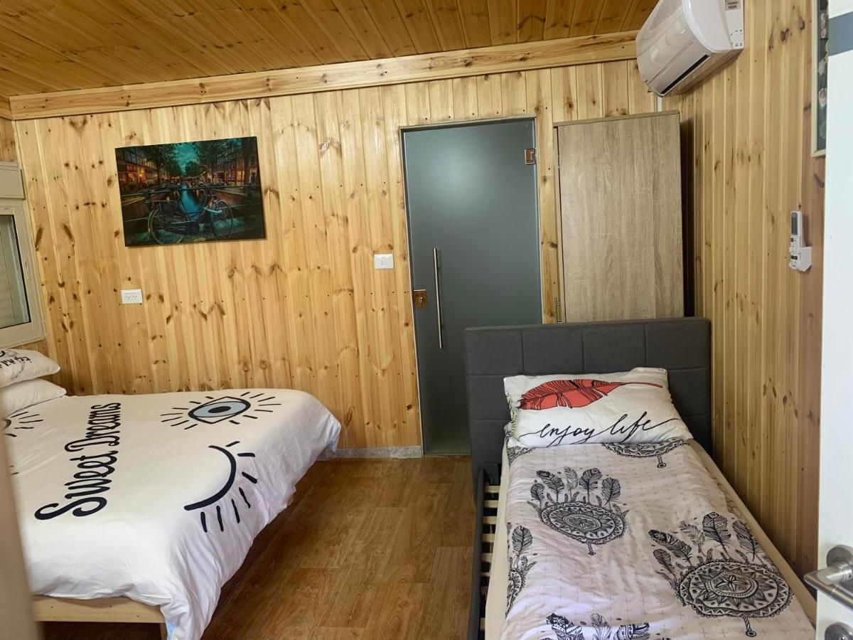 Apartamento מפגש הדובדבן Buq'ata Exterior foto